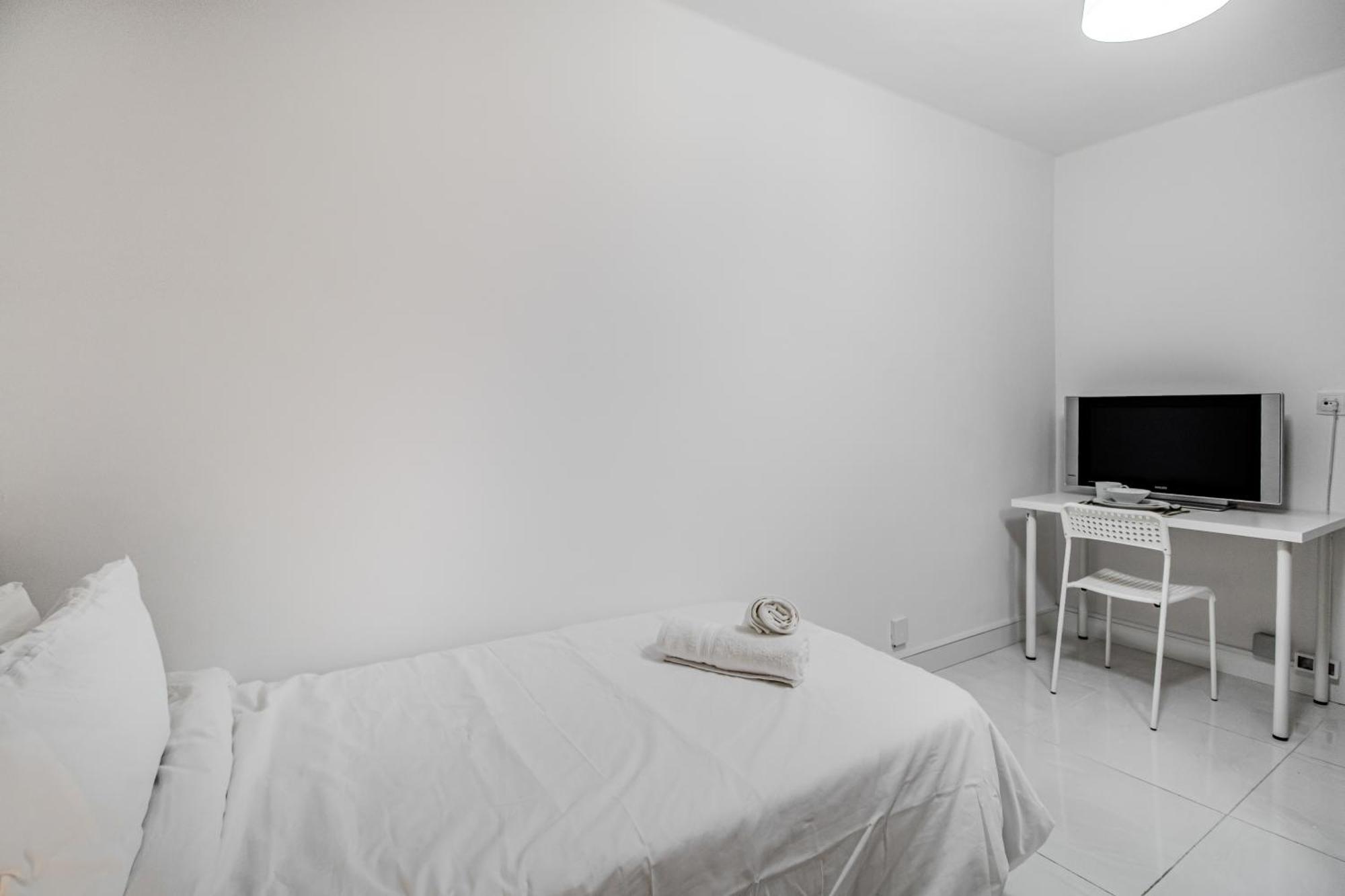 Las Palmas Comfort Rooms Exterior photo
